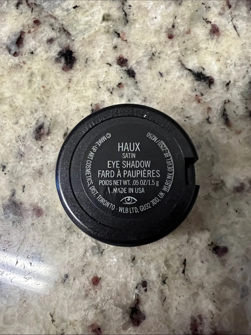 MAC Cosmetics Satin Eyeshadow Haux